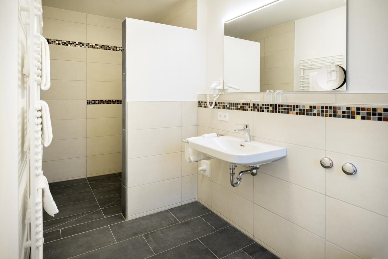 Gasthof Linde - Hotel Blum Unterroth المظهر الخارجي الصورة